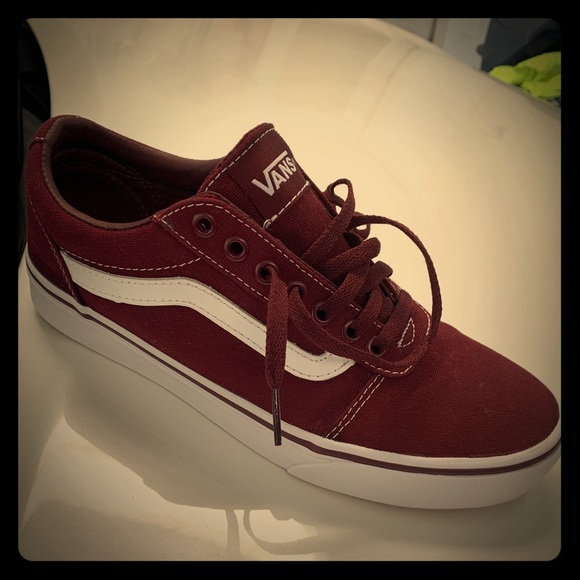 Classic vans skate shoe - Picture 1 of 6